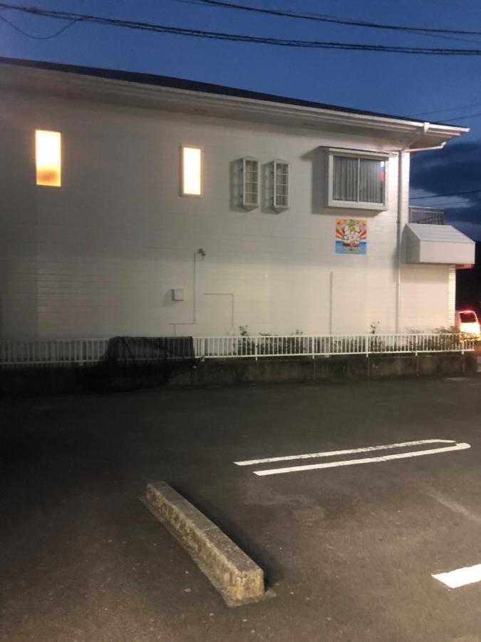 Villa 浜の宮七福神 1棟貸し9名様までご利用できます à Nachikatsuura Extérieur photo
